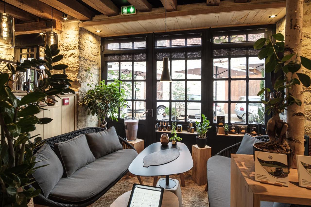 Le Studio Des Pres Verts Suite Design Avec Jacuzzi Privatif Jouey Buitenkant foto