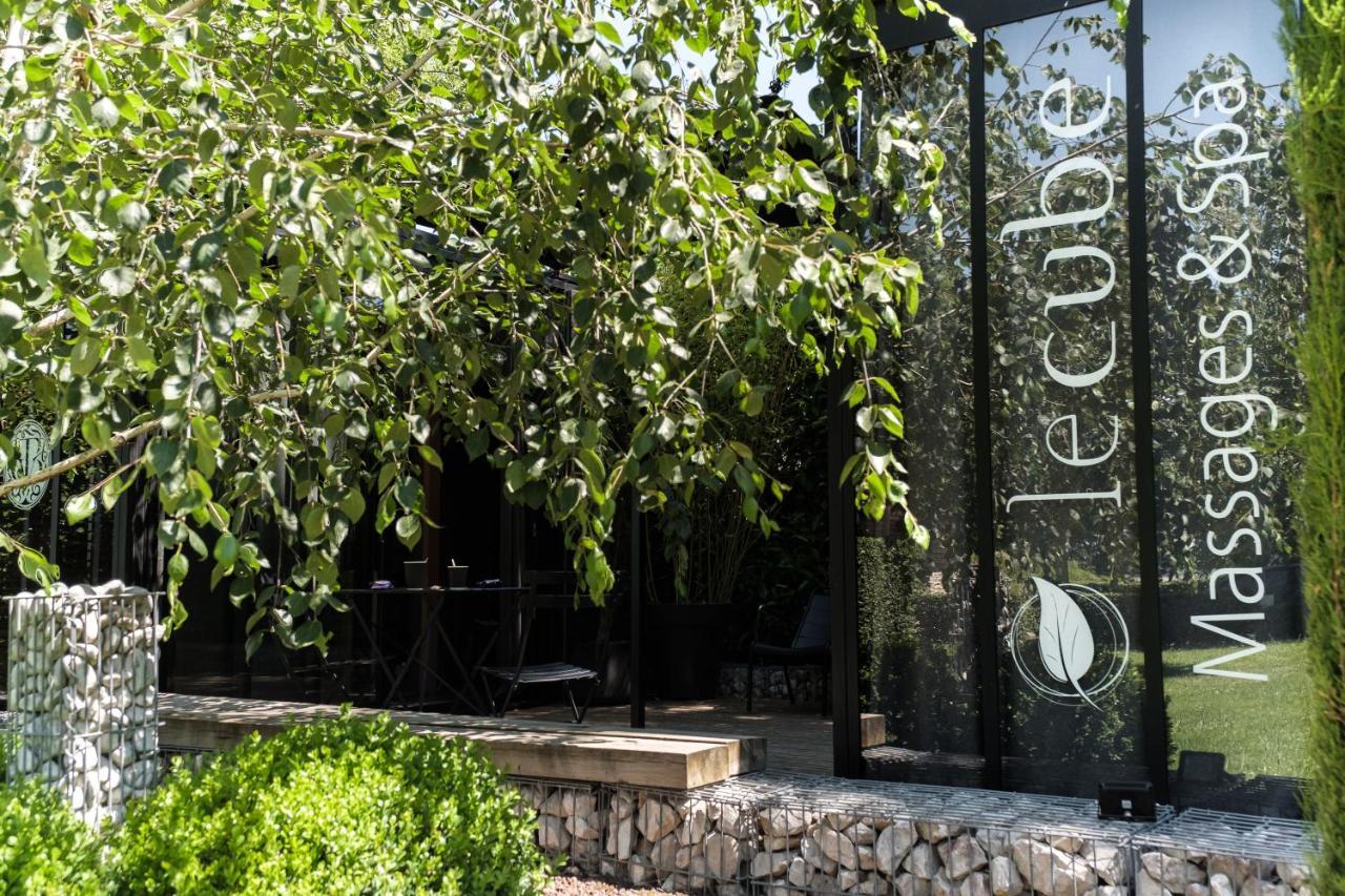 Le Studio Des Pres Verts Suite Design Avec Jacuzzi Privatif Jouey Buitenkant foto